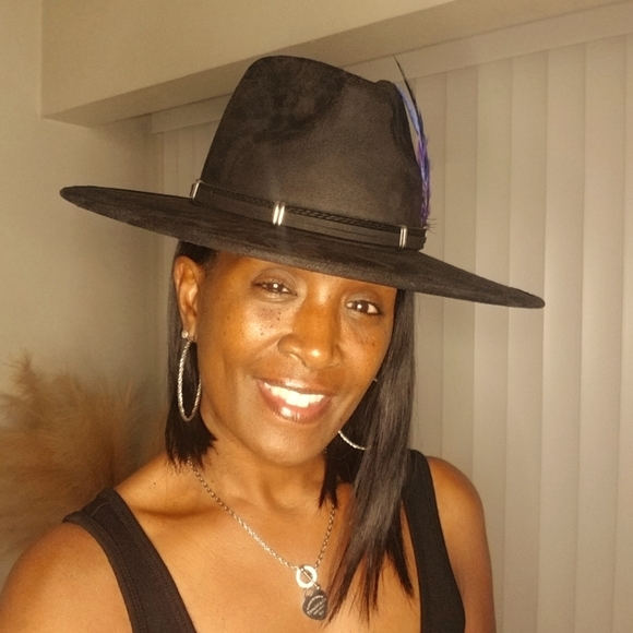 Hats - Picture 4 of 4